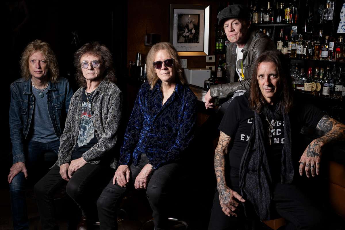 Close Enemies featuring Tom Hamilton of Aerosmith with support from Jeff Hilliard